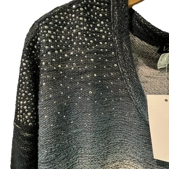 Ombré Top with Silver Embellishments size M - Picture 4 of 5